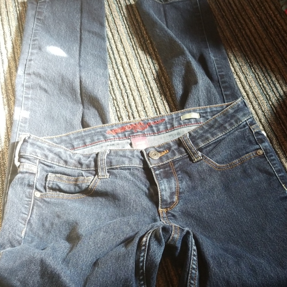 Jean's
